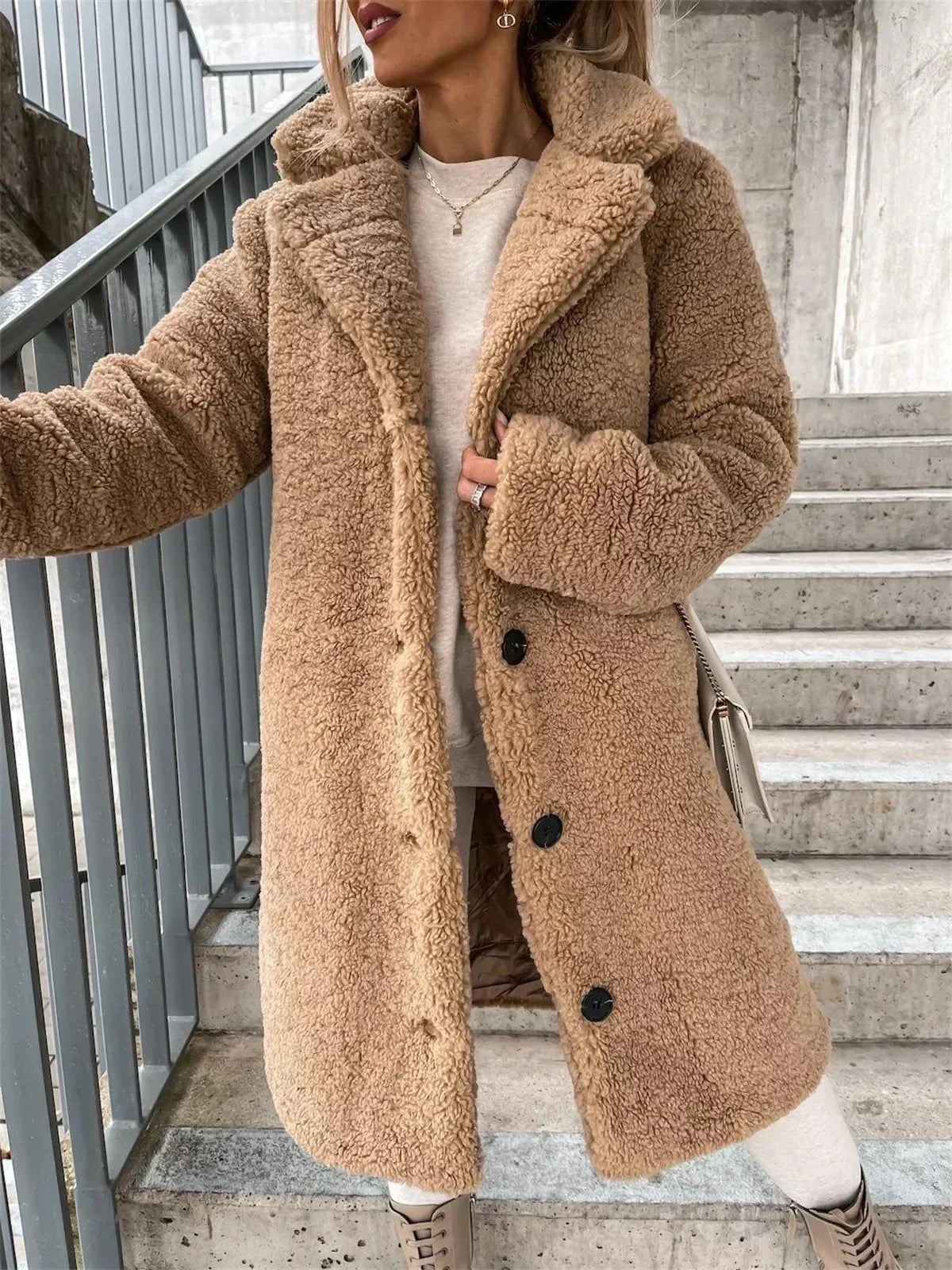 BIRDIE | COZY TEDDY STYLE JACKET